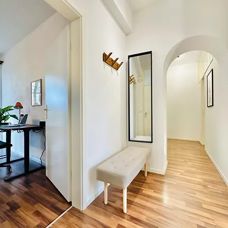 Daniel - Stilvolle Mit Veranda Fuer 4 Personen Apartment Stadtbergen